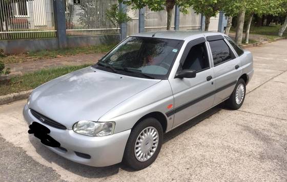 FORD ESCORT 1.8 I GL 16V GASOLINA 4P MANUAL FORD ESCORT 1.8 I GL 16V GASOLINA 4P MANUAL